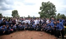 Syukuran Pengangkatan, P3K Paruh Waktu Lampung Tanam 1.000 Pohon di Kawasan Kota Baru